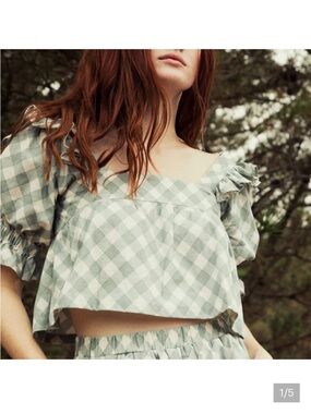 KARA THOMS Gingham Puff-Sleeve Cropped Top - Light Sage